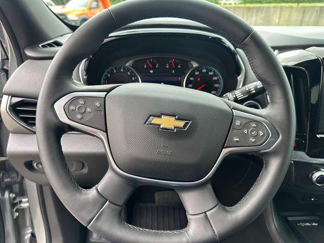 Photo of 2023 Sterling Gray Metallic Chevrolet Traverse