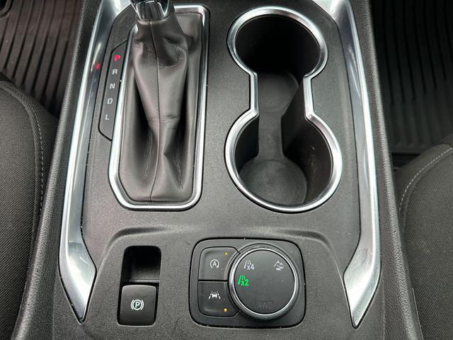 Photo of 2023 Sterling Gray Metallic Chevrolet Traverse