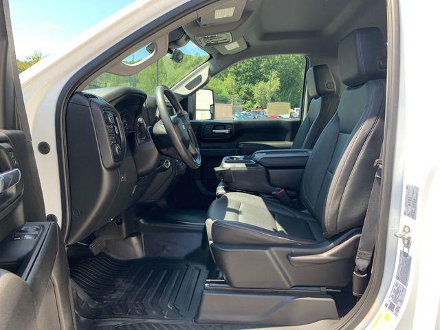 Photo of 2024 Summit White Chevrolet Silverado 2500