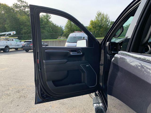 Photo of 2024 Titanium Rush Metallic GMC Sierra 1500