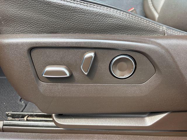 Photo of 2023 Onyx Black GMC Yukon