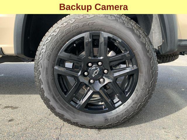 Photo of 2024 Beige / Tan Chevrolet Colorado