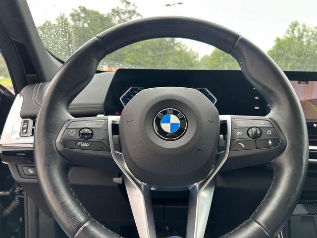 Photo of 2024 Black Sapphire Metallic BMW X1