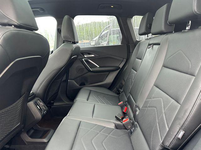 Photo of 2024 Black Sapphire Metallic BMW X1