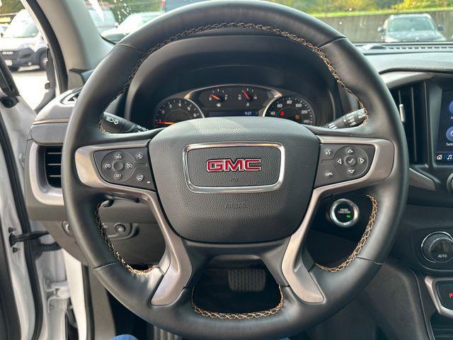 Photo of 2023 Summit White GMC Terrain