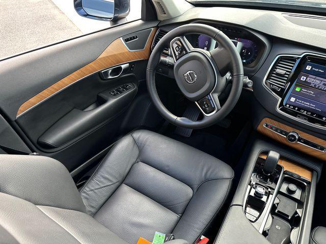 Photo of 2025 Denim Blue Metallic Volvo XC90