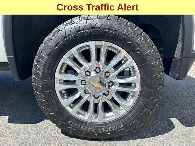 Photo of 2021 Summit White Chevrolet Silverado 2500