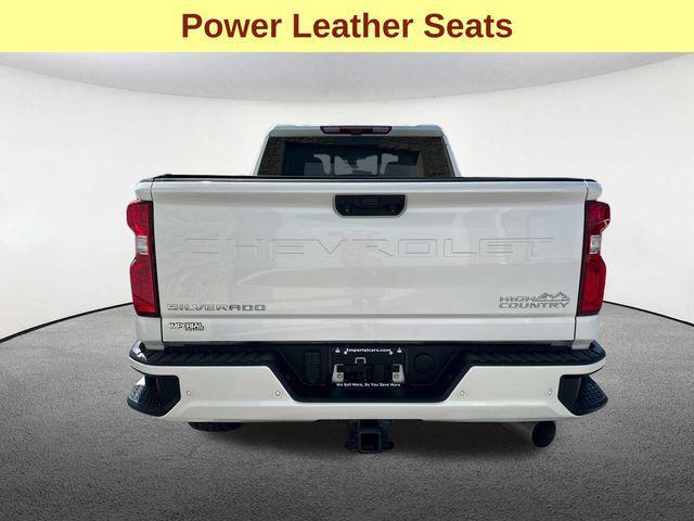 Photo of 2021 Summit White Chevrolet Silverado 2500