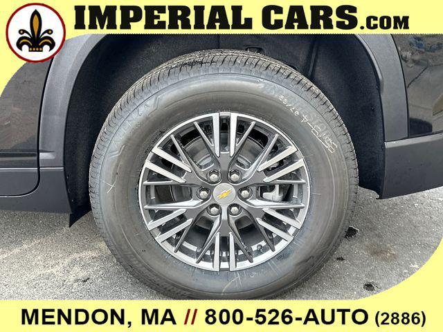 Photo of 2026 Mosaic Black Metallic Chevrolet Traverse