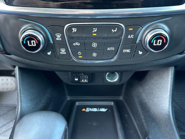 Photo of 2023 Sterling Gray Metallic Chevrolet Traverse