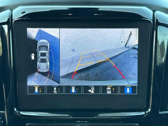 Photo of 2023 Sterling Gray Metallic Chevrolet Traverse