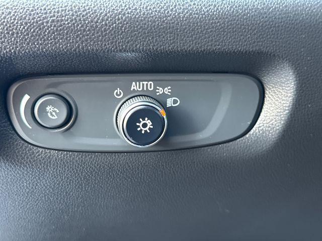 Photo of 2023 Sterling Gray Metallic Chevrolet Traverse
