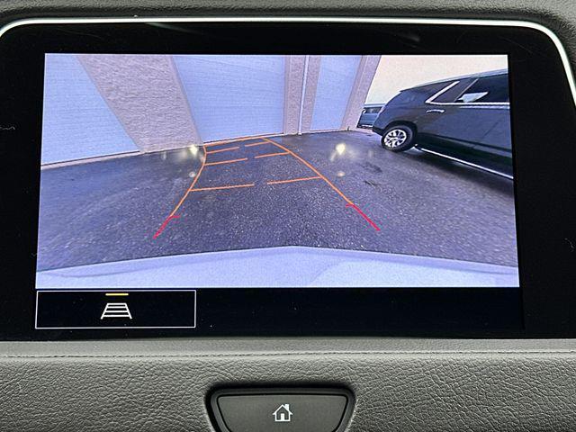 Photo of 2023 Crystal White Tricoat Cadillac XT4