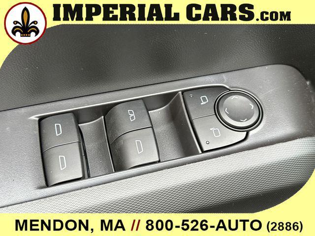 Photo of 2025 Sterling Gray Metallic Chevrolet Colorado