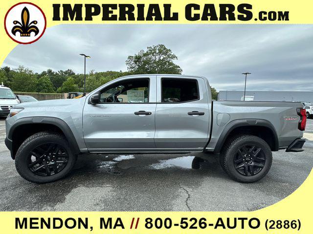 Photo of 2025 Sterling Gray Metallic Chevrolet Colorado