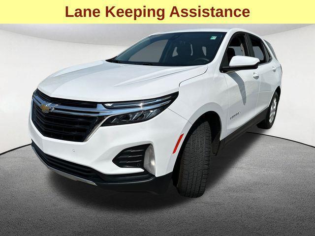 Photo of 2023 Summit White Chevrolet Equinox