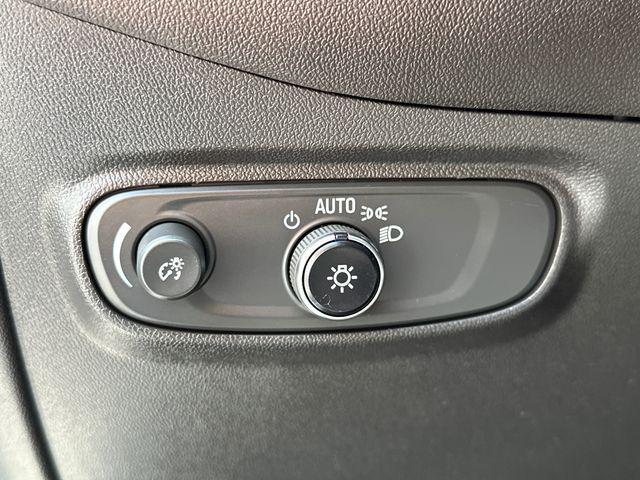 Photo of 2023 Summit White Chevrolet Equinox