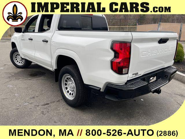 Photo of 2025 Summit White Chevrolet Colorado