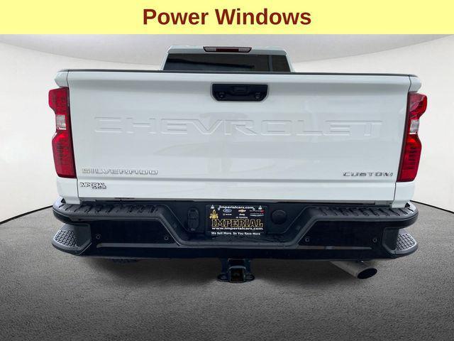 Photo of 2024 Summit White Chevrolet Silverado 2500