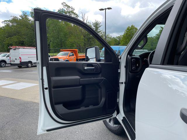 Photo of 2024 Summit White Chevrolet Silverado 2500