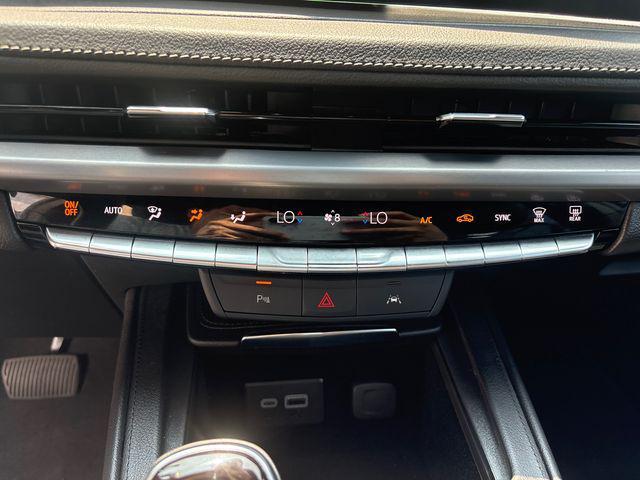 Photo of 2024 Argent Silver Metallic Cadillac XT4