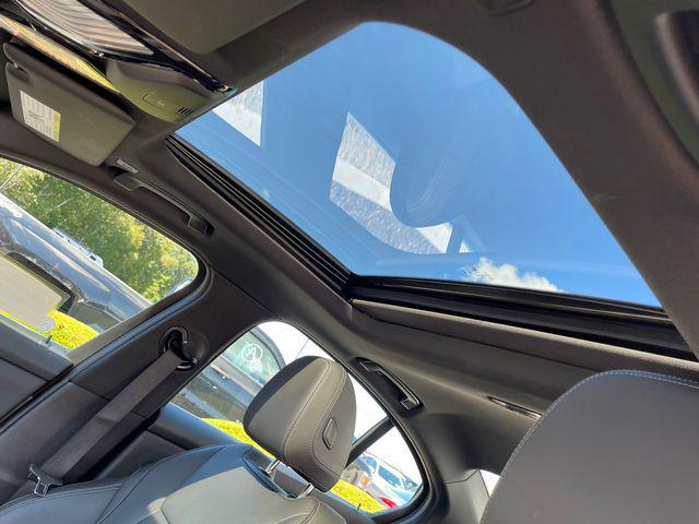 Photo of 2025 Skyscraper Grey Metallic BMW 330