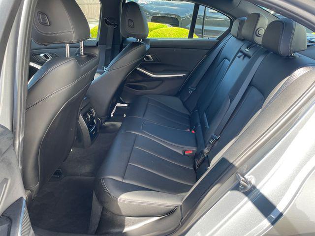 Photo of 2025 Skyscraper Grey Metallic BMW 330