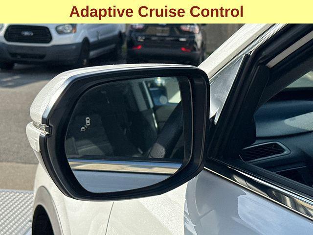 Photo of 2021 Platinum White Pearl Honda CR-V
