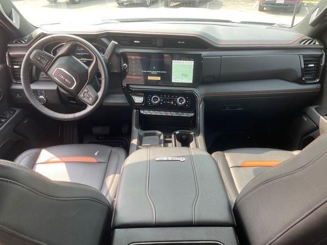 Photo of 2025 Summit White GMC Sierra 2500