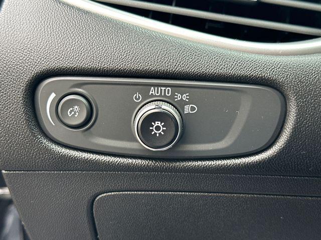 Photo of 2022 Northsky Blue Metallic Chevrolet Malibu