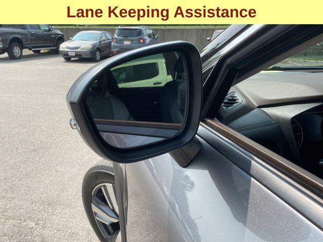 Photo of 2023 Gun Metallic Nissan Rogue