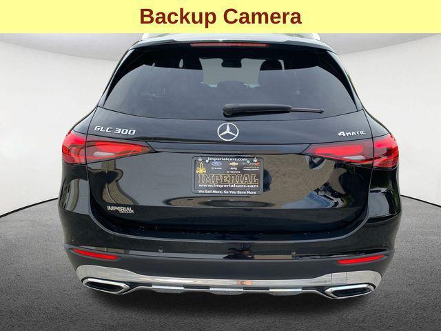Photo of 2025 Black Mercedes-Benz GLC 300