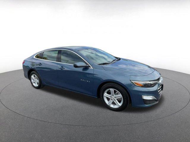 Photo of 2024 Lakeshore Blue Metallic Chevrolet Malibu
