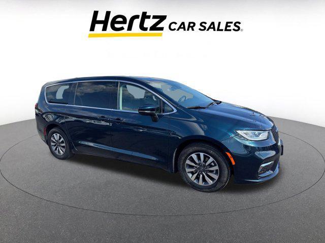 2023 Chrysler Pacifica Hybrid