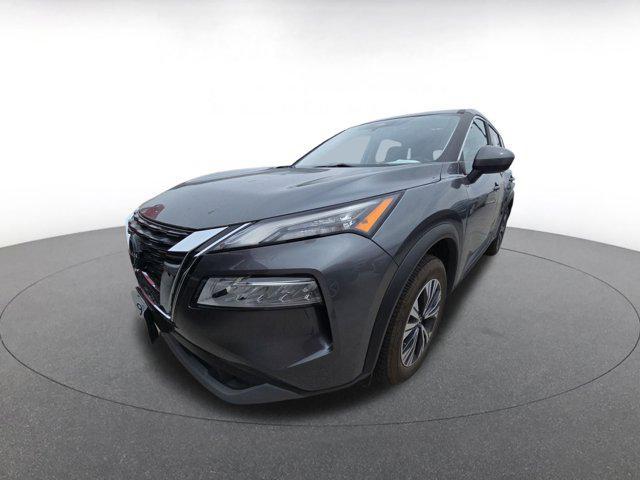 Photo of 2023 Gun Metallic Nissan Rogue