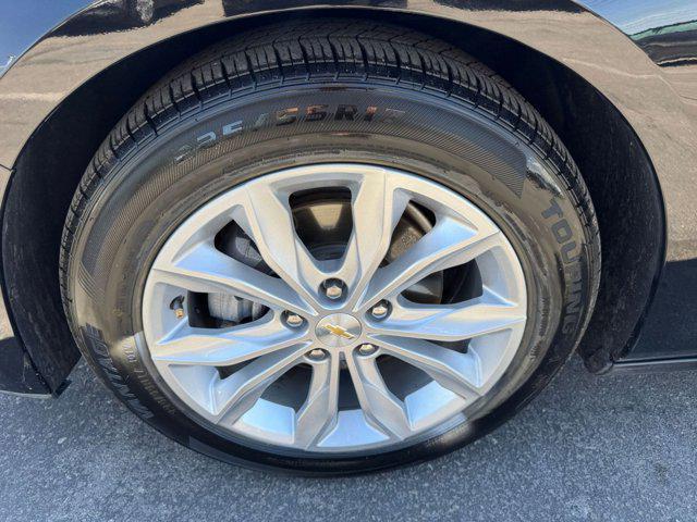 Photo of 2023 Mosaic Black Metallic Chevrolet Malibu