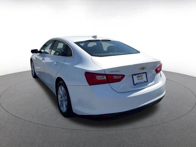 Photo of 2023 Summit White Chevrolet Malibu