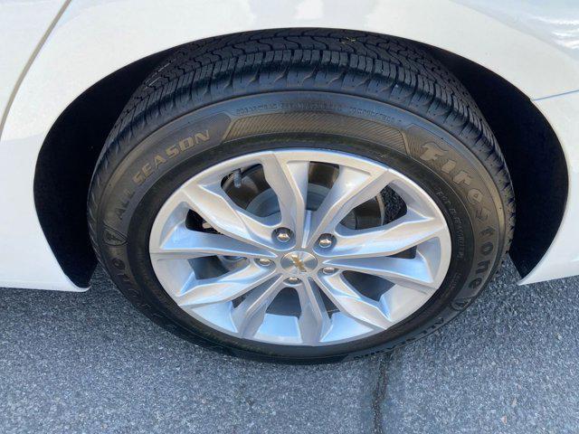 Photo of 2023 Summit White Chevrolet Malibu