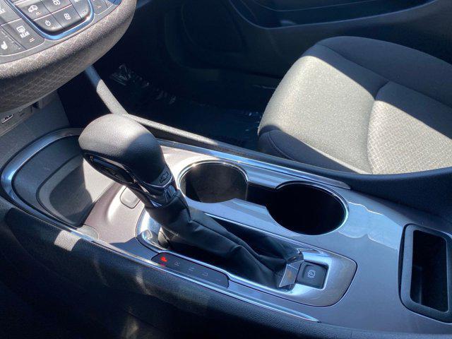 Photo of 2023 Summit White Chevrolet Malibu