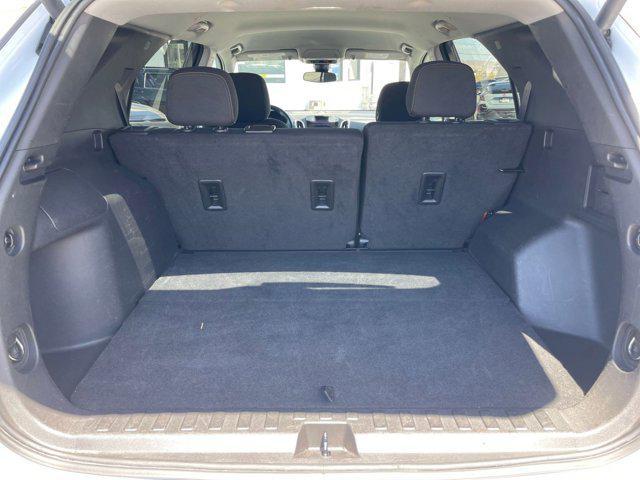 Photo of 2022 Summit White Chevrolet Equinox
