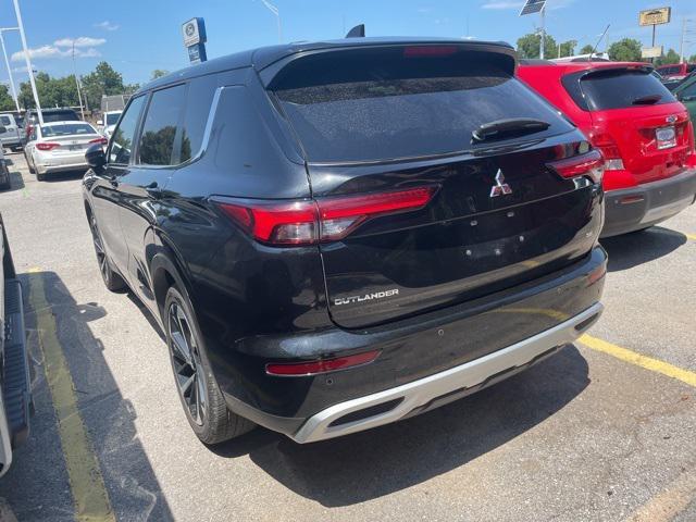 Photo of 2024 Red Diamond Mitsubishi Outlander