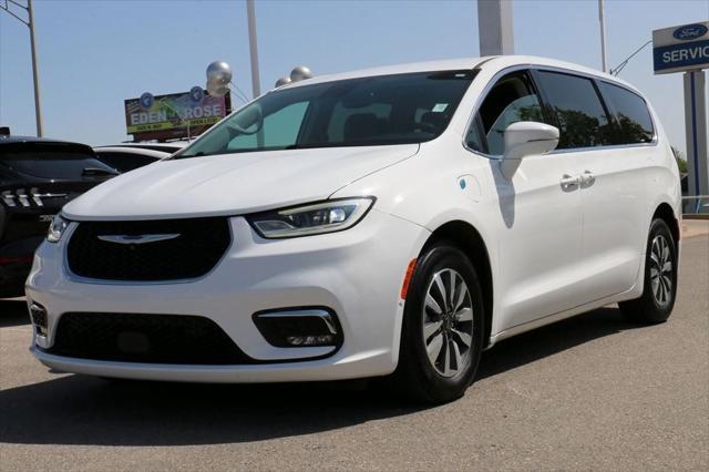 2022 Chrysler Pacifica Hybrid