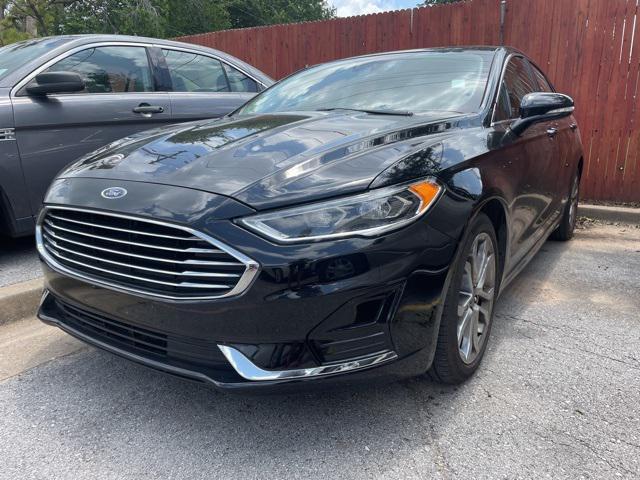Photo of 2019 Agate Black Ford Fusion