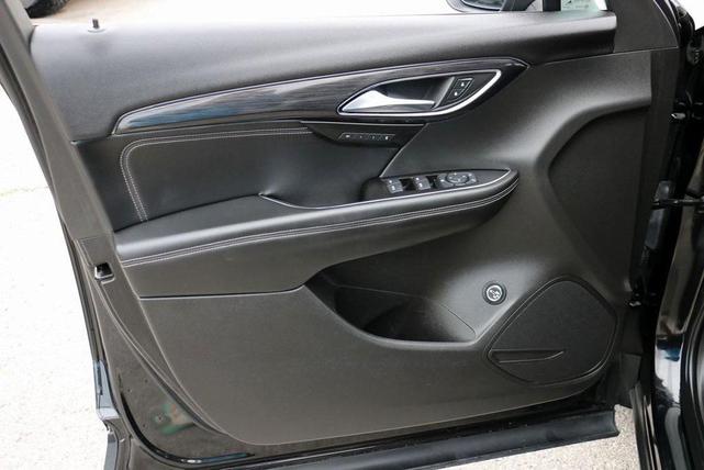 Photo of 2023 Ebony Twilight Metallic Buick Envision