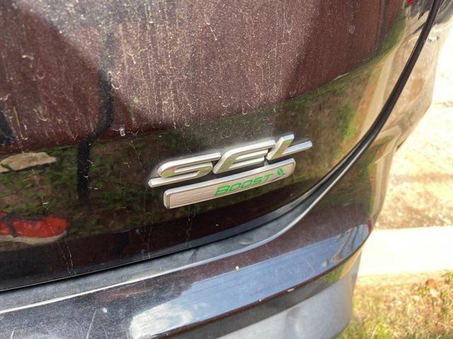 Photo of 2020 Iconic Silver Metallic Ford Edge