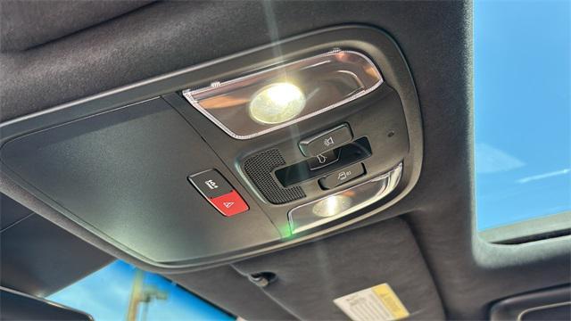Photo of 2023 Steel Matte Gray Kia Stinger