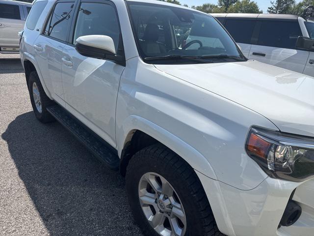 Photo of 2021 Super White Toyota 4Runner
