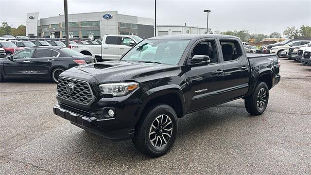 Photo of 2023 Black Toyota Tacoma