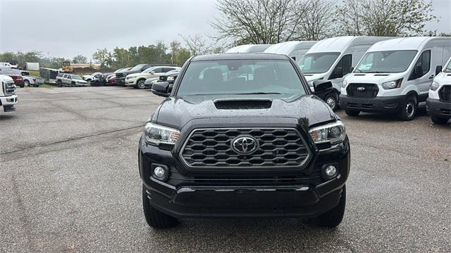Photo of 2023 Black Toyota Tacoma