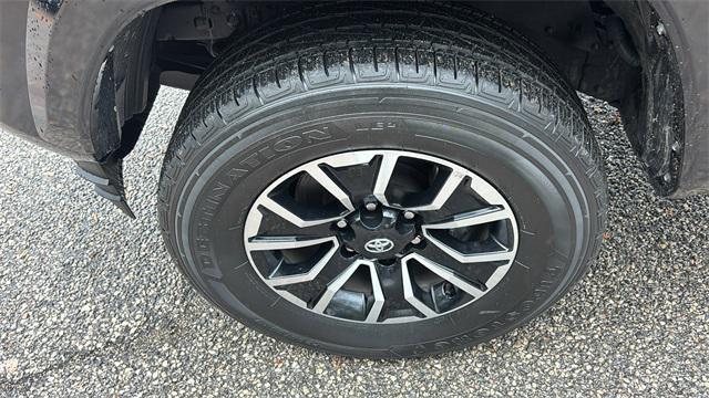 Photo of 2023 Black Toyota Tacoma